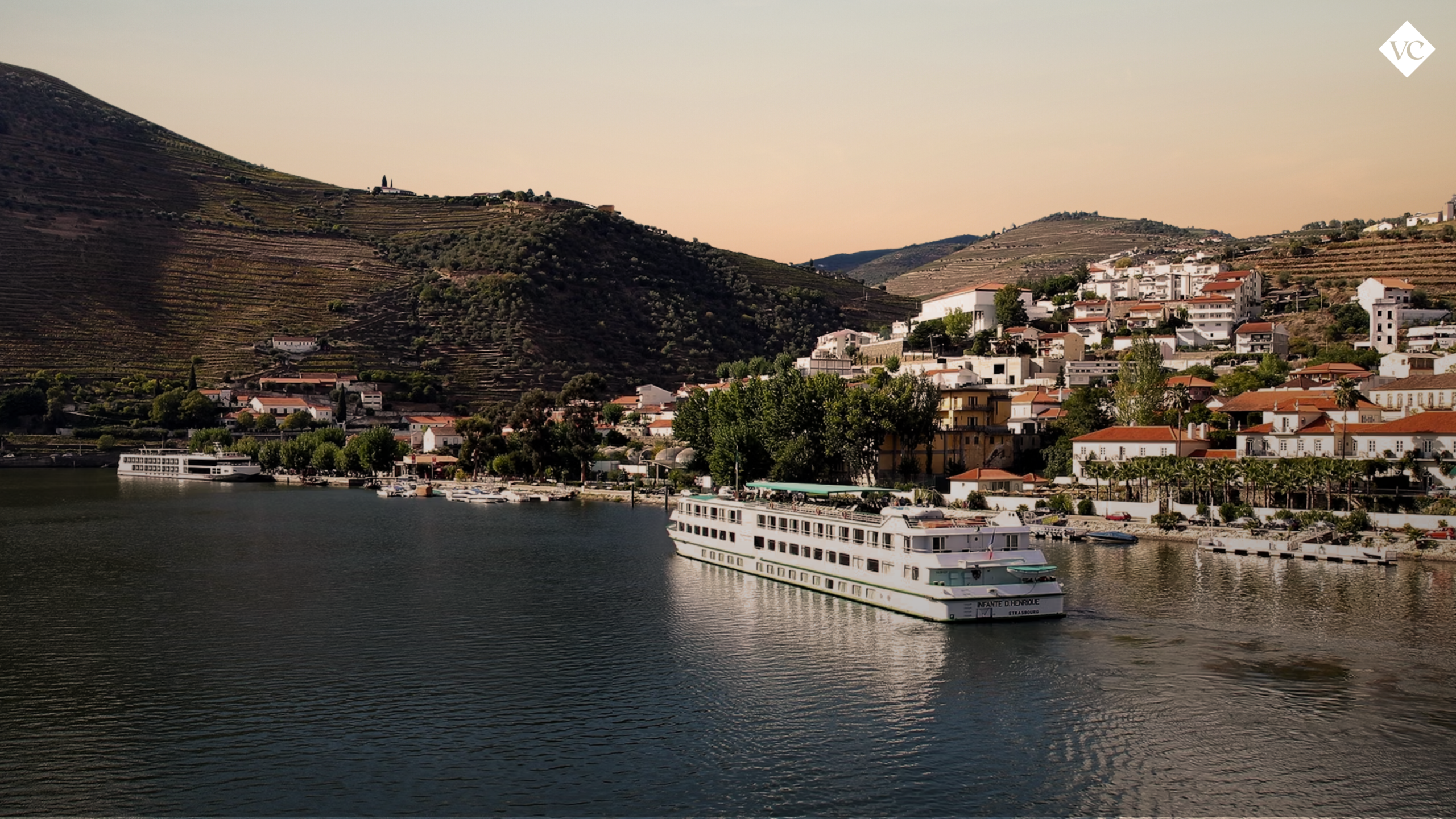alt="Camino Francés Croisière Douro – voyage de randonnée"